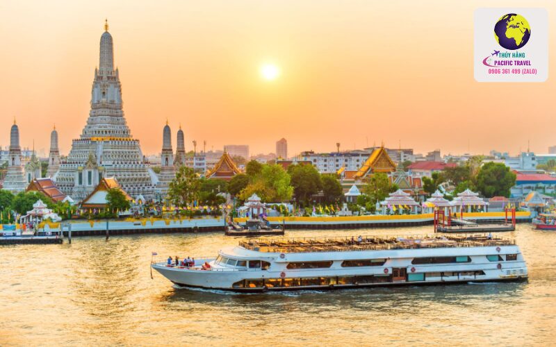 Dạo thuyền trên Sông Chao Phraya