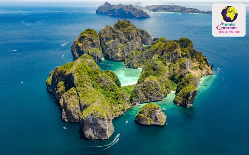 Tham quan vịnh Maya