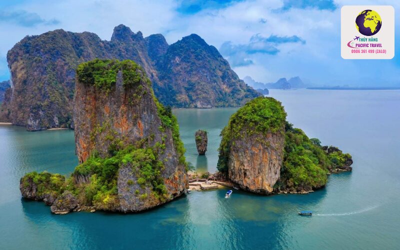 Tham quan đảo James Bond
